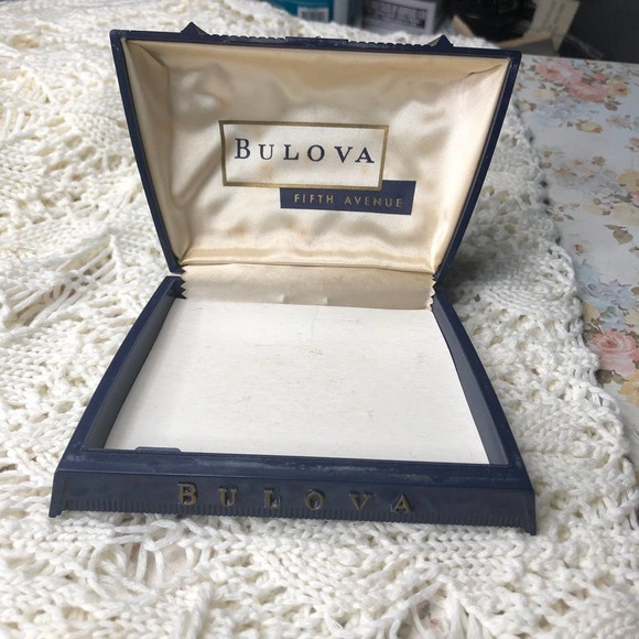 Vintage Bulova Fifth Avenue Original Plastic Watch Display Storage Box Case - Picture 9 of 16